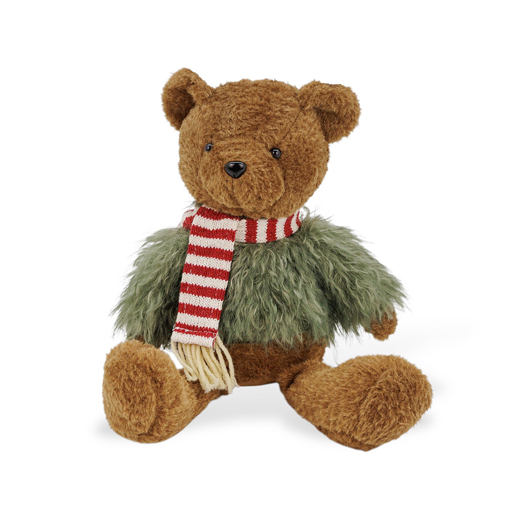 Фигурка Мишка в зеленом свитере 35 см | Интернет-магазин Кактус