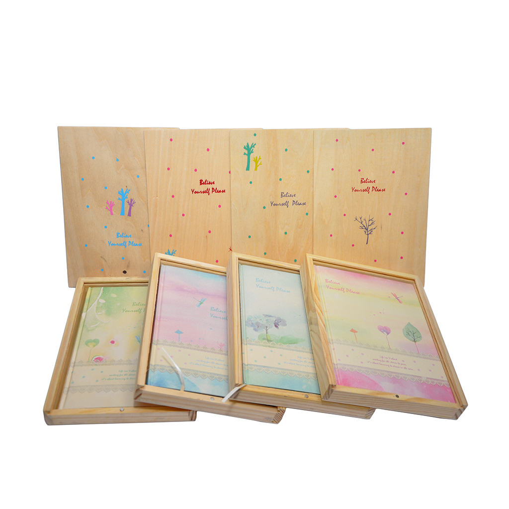 Блокнот в дер.футляре 4в. | Интернет-магазин Кактус