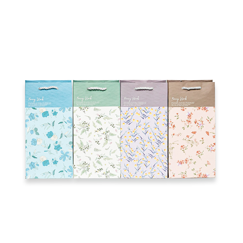 Пакет подарочный Цветы M 4 вида 24,5х10х12 | Интернет-магазин Кактус