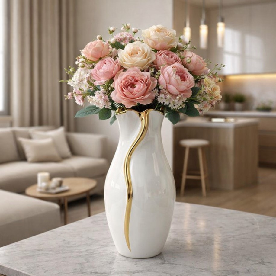 красивая ваза с цветами.jpg